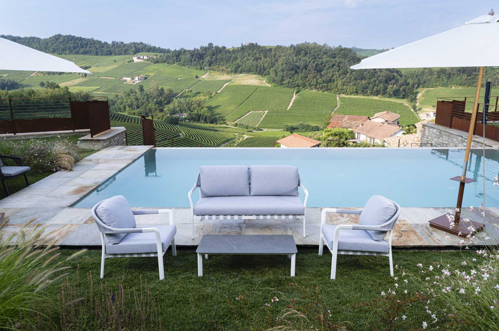 Salotto alluminio Tilden 2 posti biancoc/cuscini e corda grigio chiaro